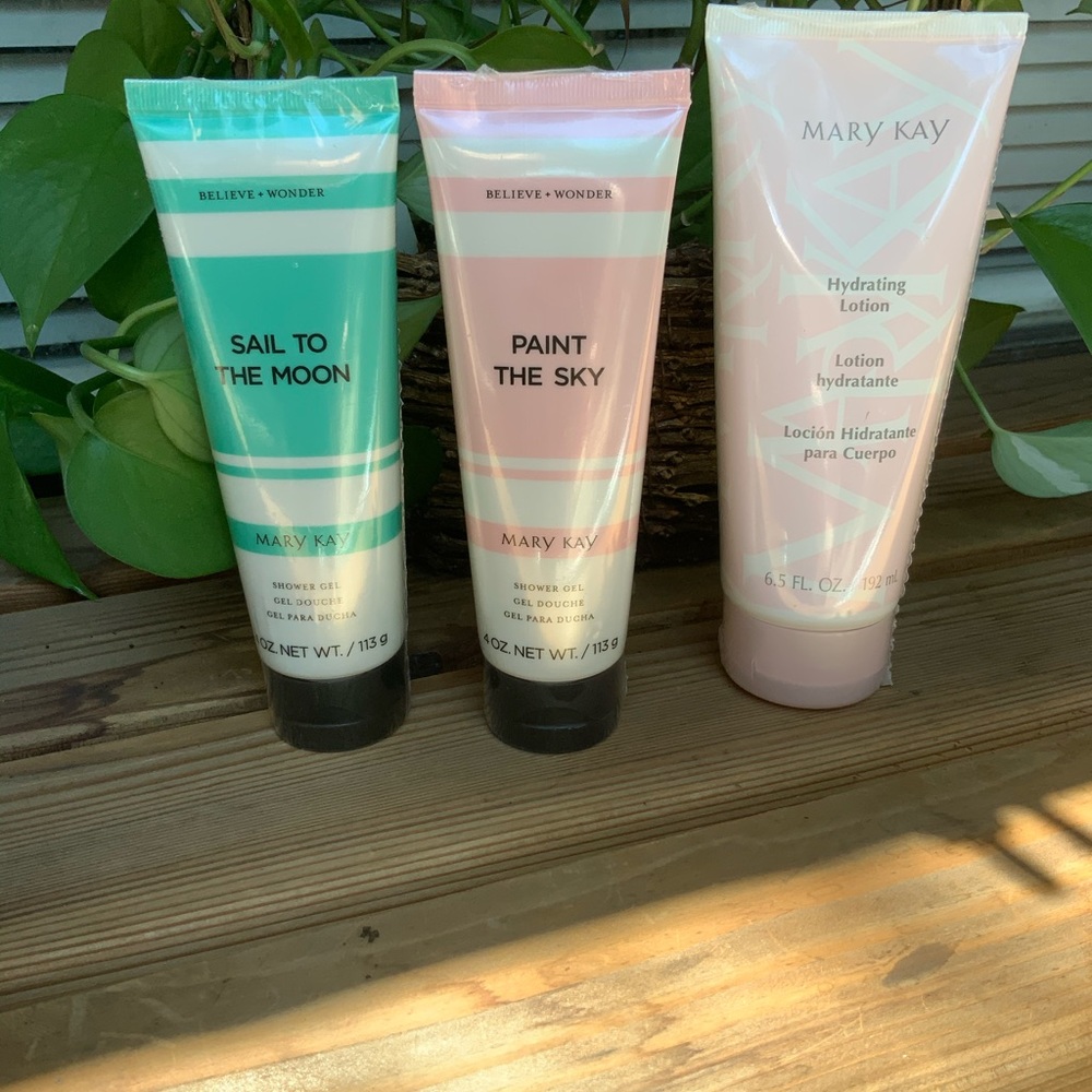 Mary Kay Shower Gels - Picture 3 of 4